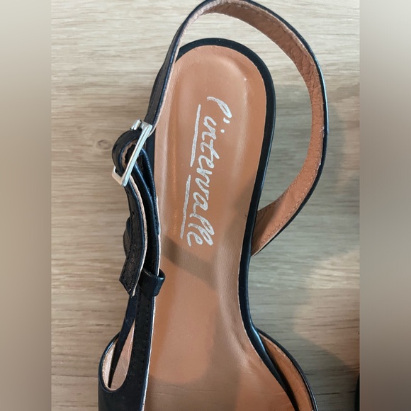 Chanel style sling back flats - Picture 2 of 4